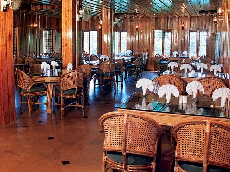 Woods N Spice - Thekkady Hotel Kumily Exterior photo